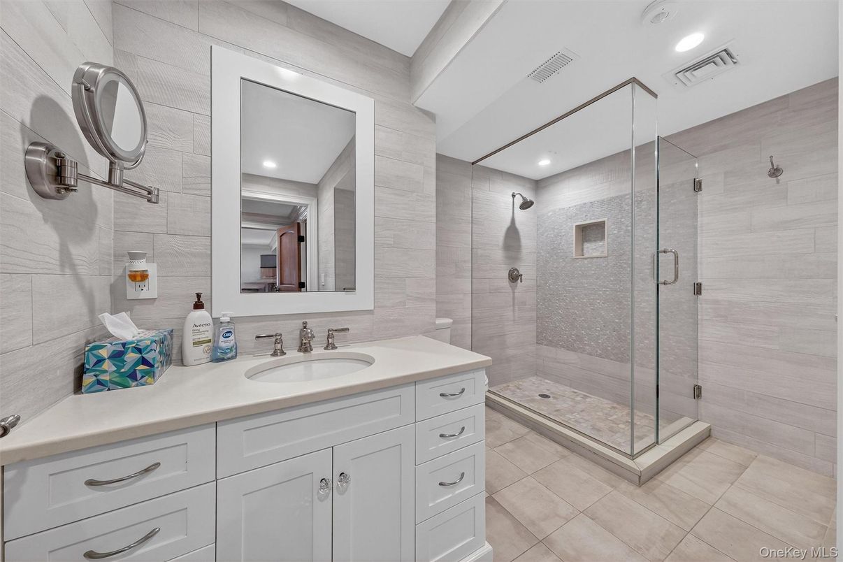 Bathroom, Dual Sink Vanities, Glass Shower, Interior, Recessed Lighting