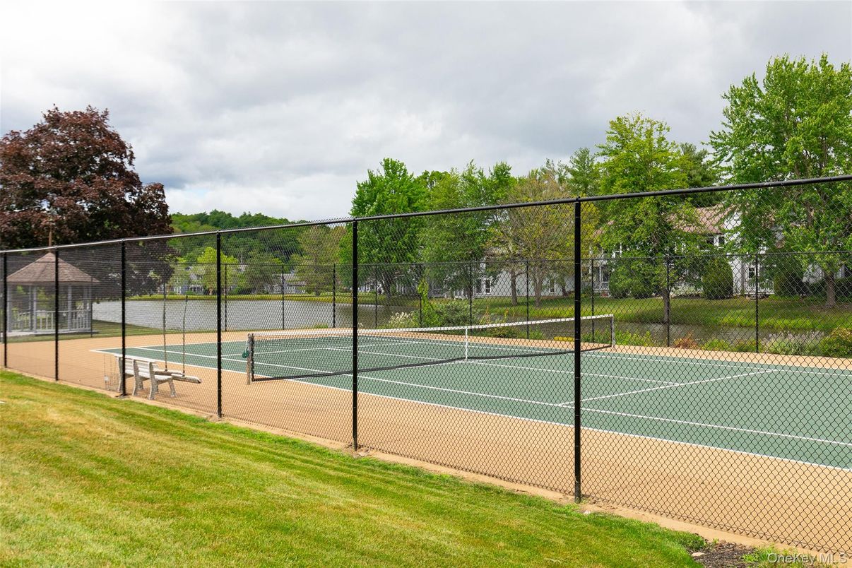 Exterior, Tennis Courts