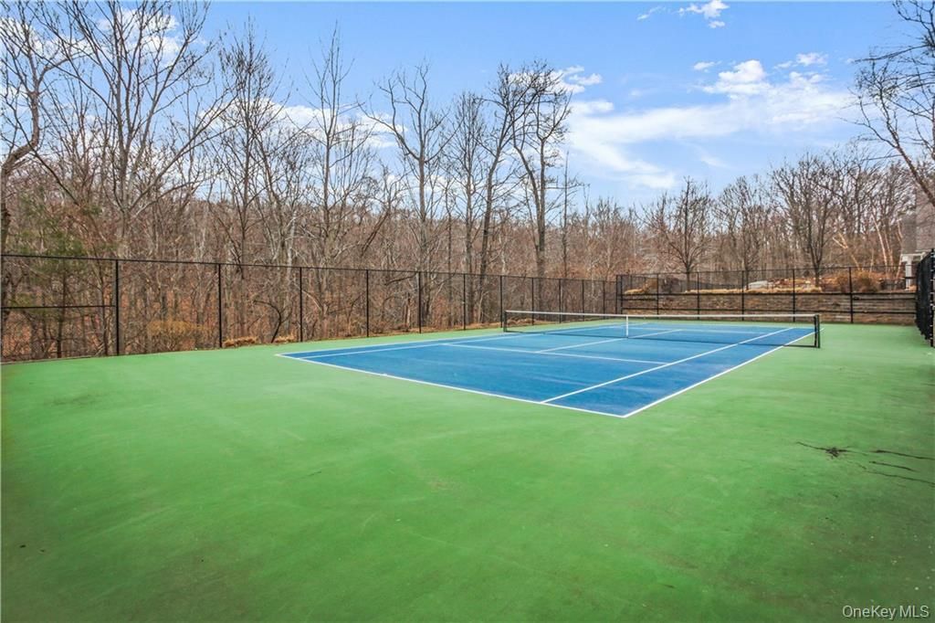 Exterior, Tennis Courts