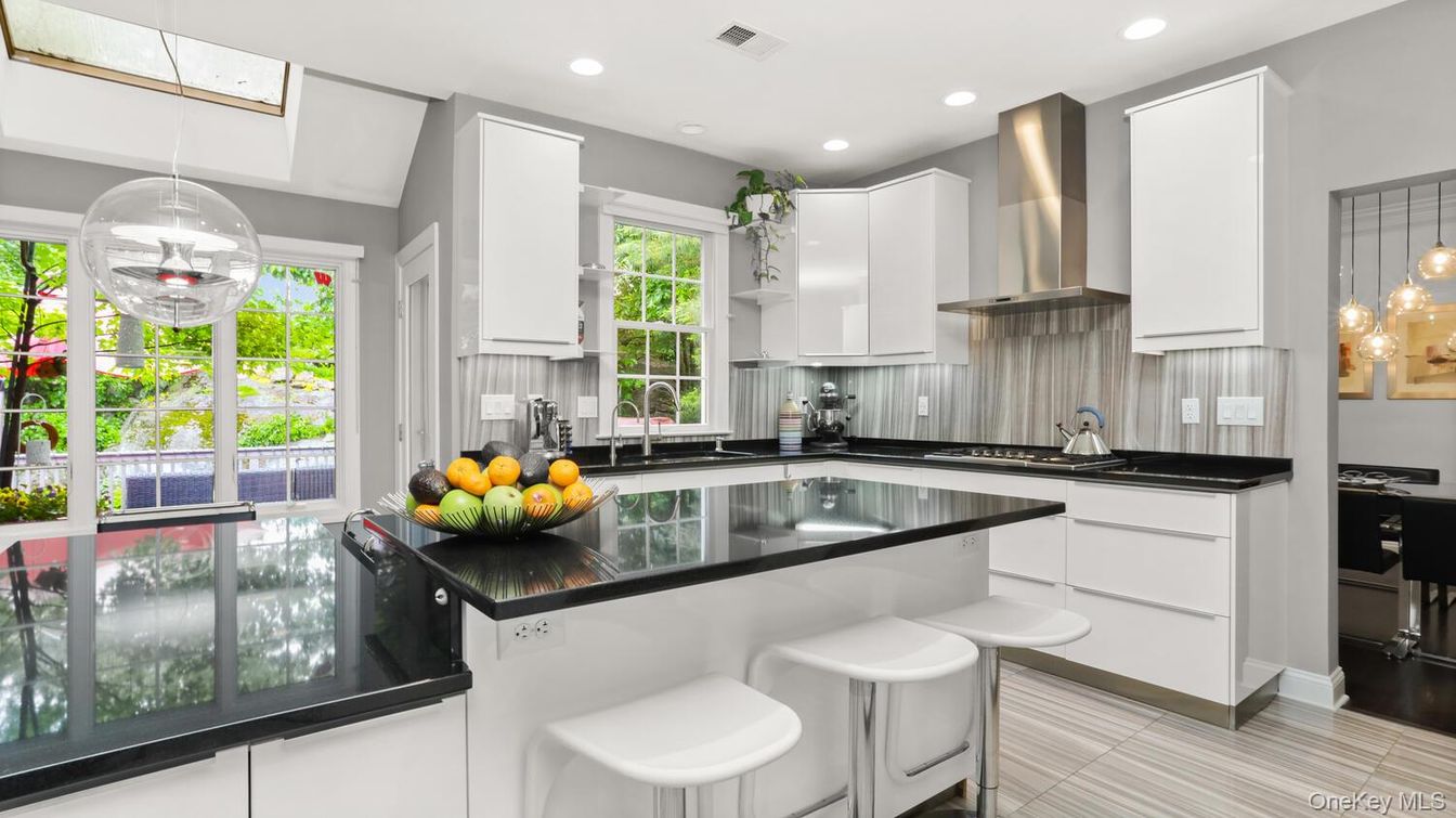 Interior, Kitchen, Pendant Lights, Recessed Lighting