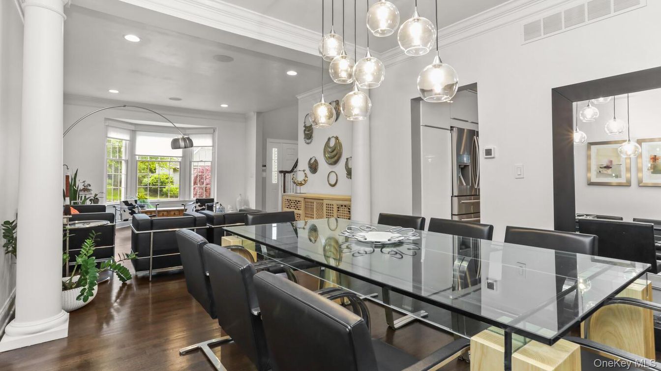 Dining room, Interior, Pendant Lights, Recessed Lighting, Wood Texture Flooring