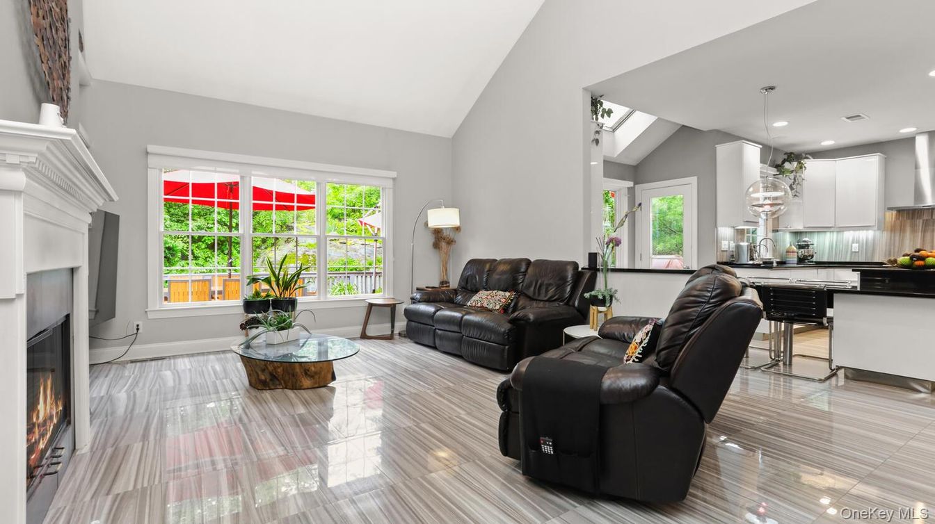 Fireplace, Interior, Kitchen, Living room, Pendant Lights, Recessed Lighting