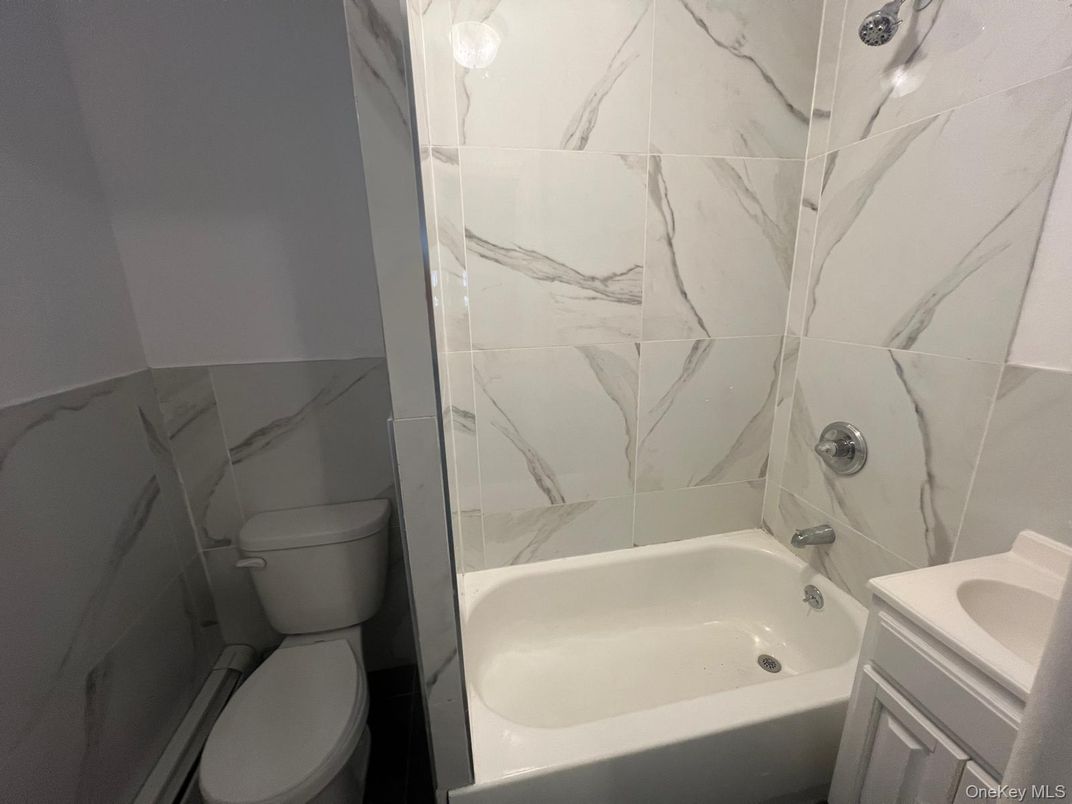 Bathroom, Interior, Marble Walls