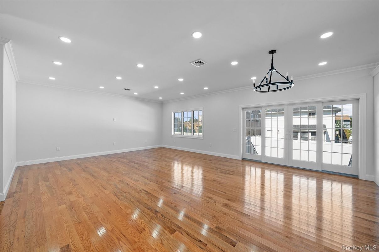 Chandelier, Empty room, Interior, Pendant Lights, Recessed Lighting, Wood Texture Flooring