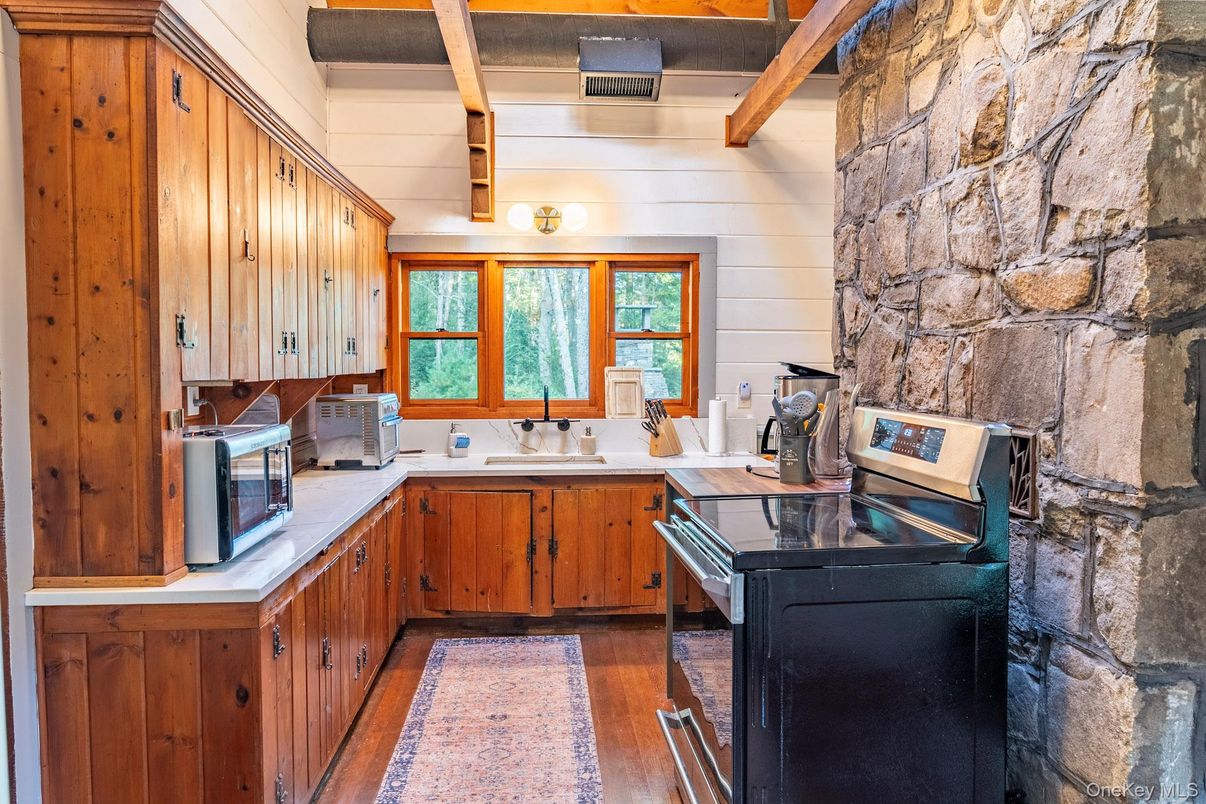 Interior, Kitchen, Stone Walls, Wood Texture Flooring