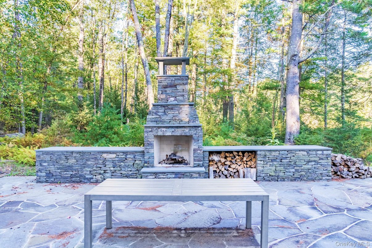 Exterior, Fireplace