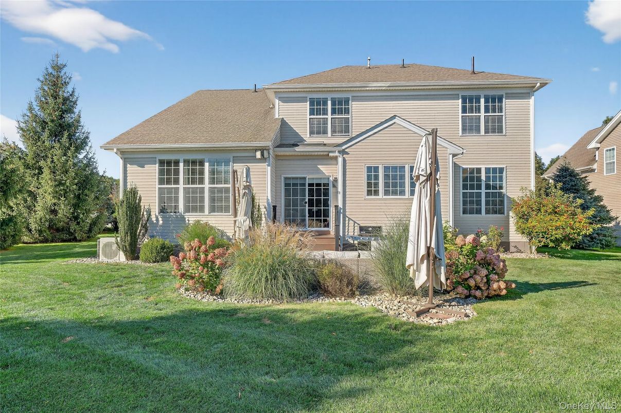 Backyard, Exterior, Facade, Georgian