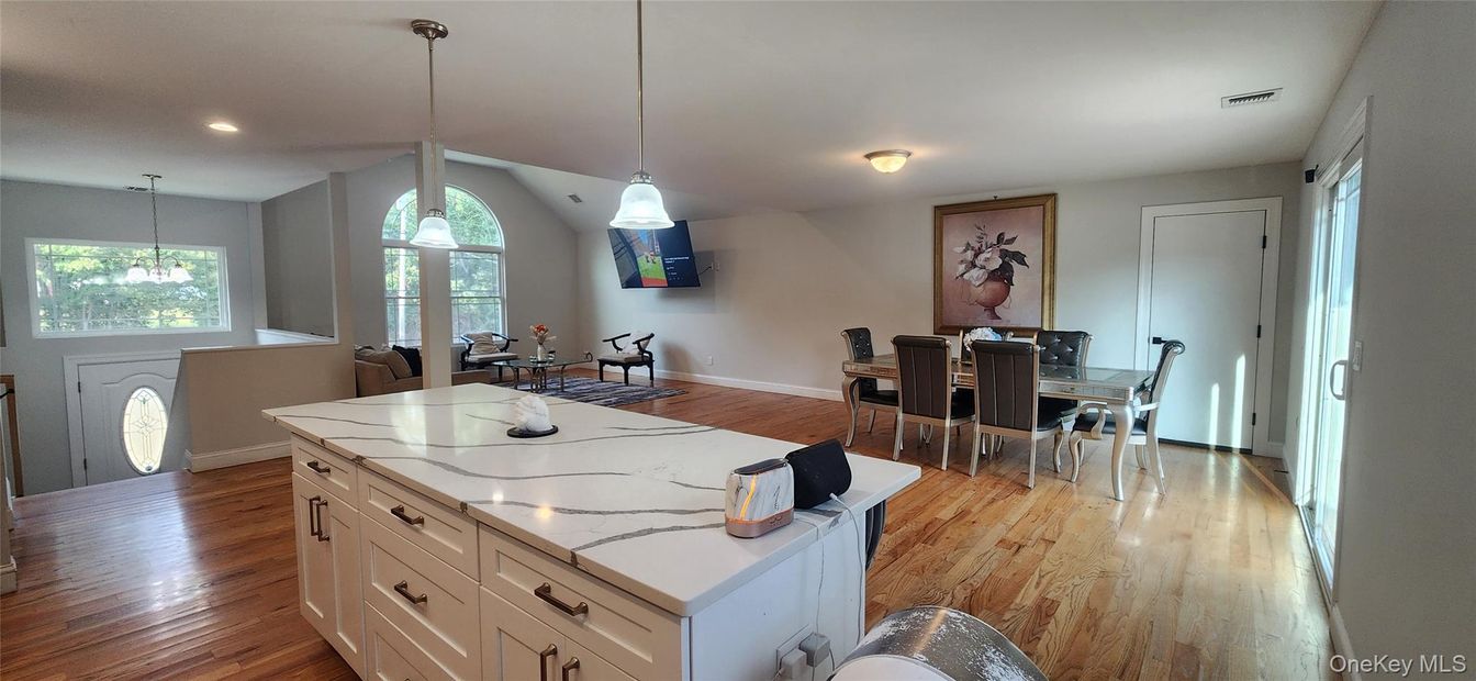 Dining room, Interior, Pendant Lights, Recessed Lighting, Wood Texture Flooring