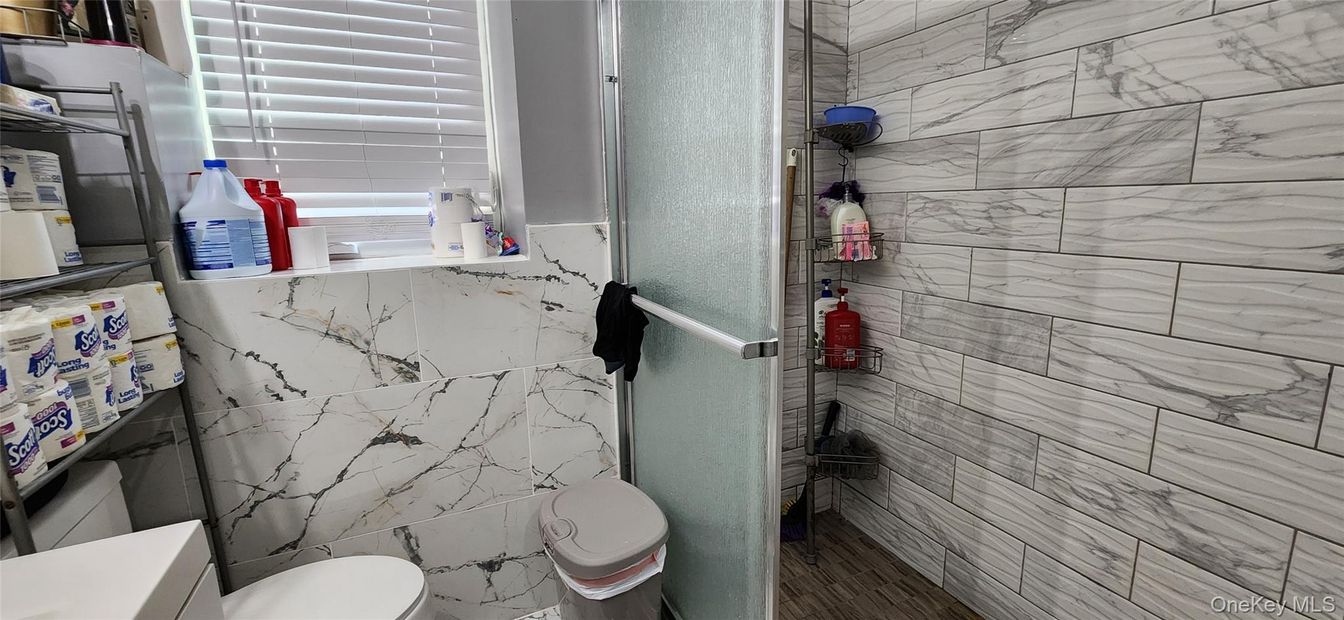 Bathroom, Interior, Marble Walls