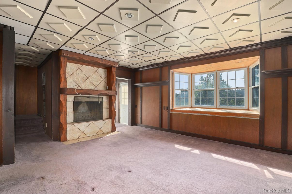 Empty room, Fireplace, Interior, Wooden Walls