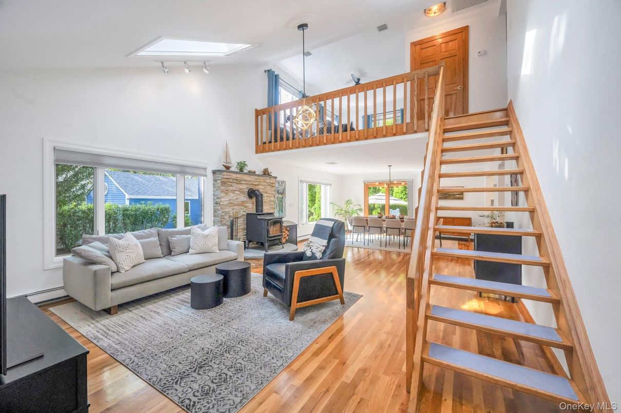 Chandelier, Dining room, Fireplace, Interior, Living room, Pendant Lights, Wood Texture Flooring