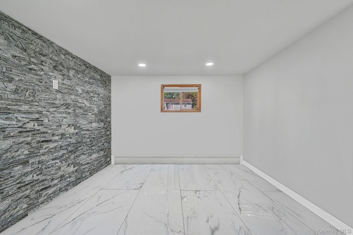 Empty room, Interior, Marble, Recessed Lighting