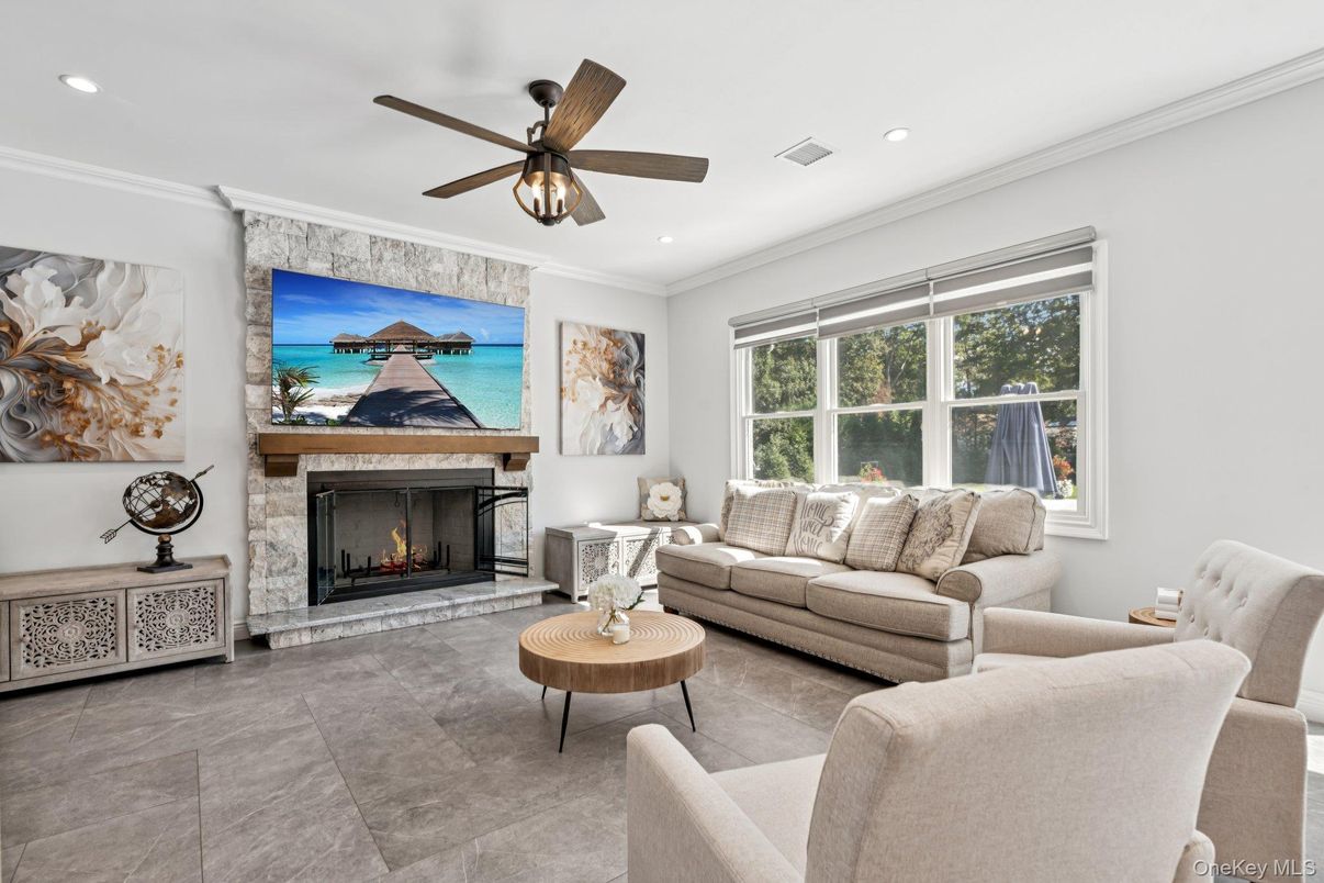 Fireplace, Interior, Living room, Recessed Lighting
