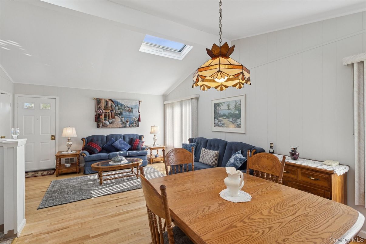 Dining room, Interior, Living room, Pendant Lights, Wood Texture Flooring