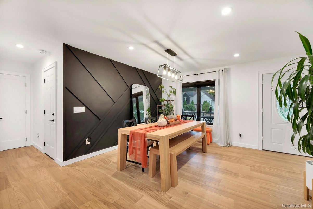 Dining room, Interior, Pendant Lights, Recessed Lighting, Wood Texture Flooring