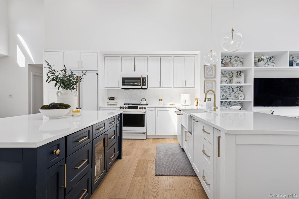 Interior, Kitchen, Pendant Lights, Stainless Steel Appliances, Wood Texture Flooring