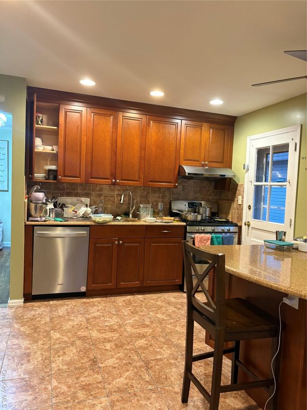 Interior, Kitchen, Recessed Lighting, Stainless Steel Appliances
