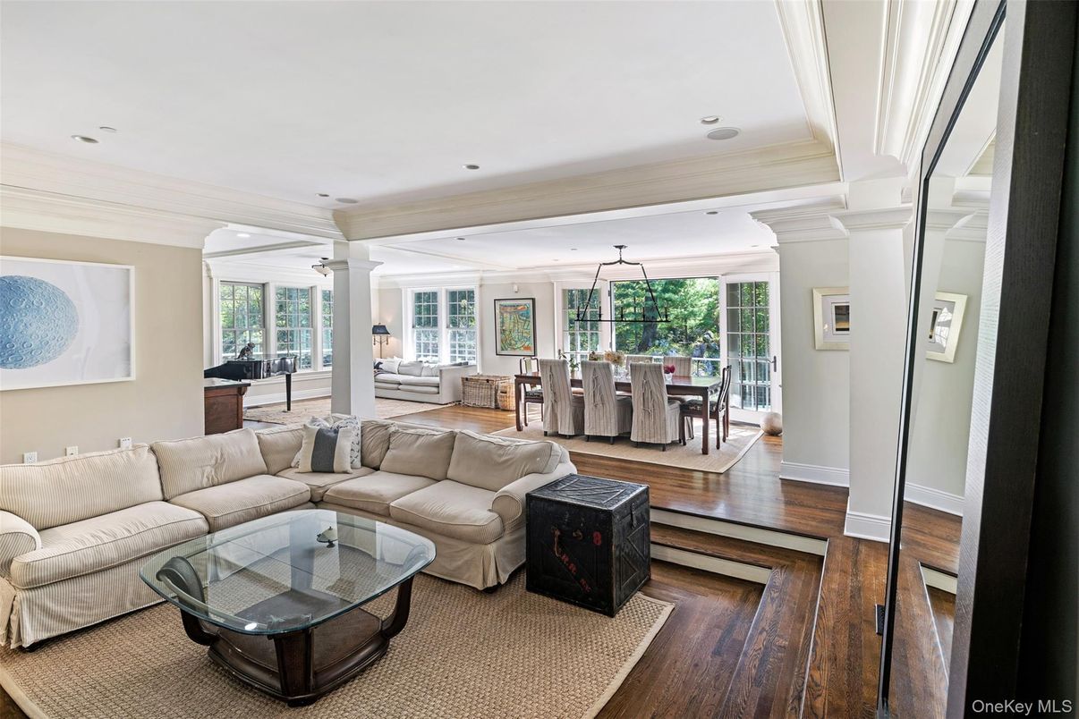 Dining room, Interior, Living room, Pendant Lights, Piano, Recessed Lighting, Wood Texture Flooring