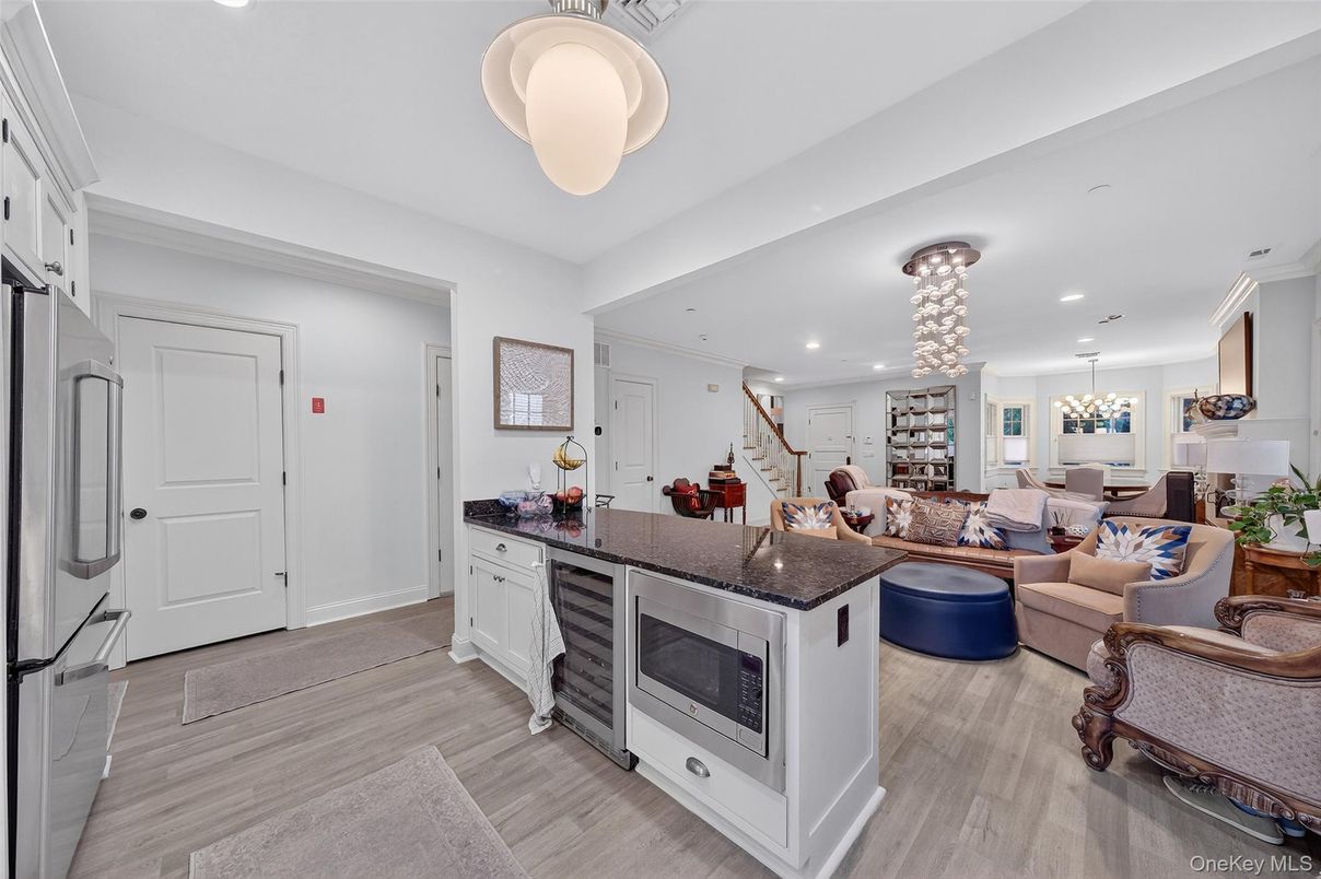 Dining room, Interior, Kitchen, Living room, Pendant Lights, Recessed Lighting, Wood Texture Flooring