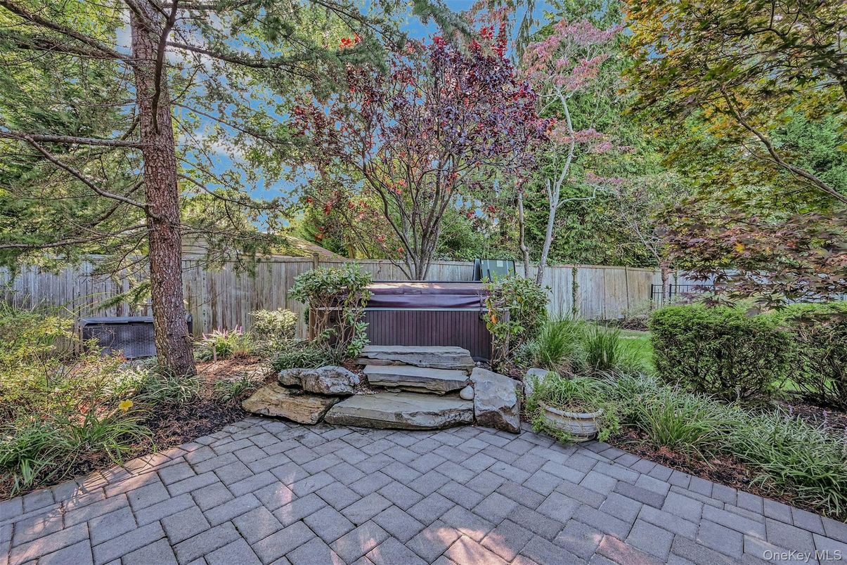 Exterior, Hot Tub