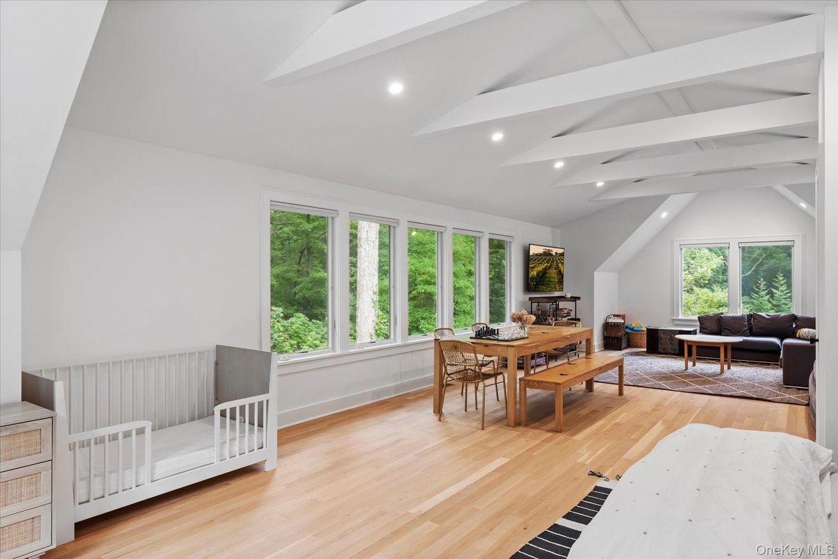 Dining room, Interior, Living room, Recessed Lighting, Wood Texture Flooring