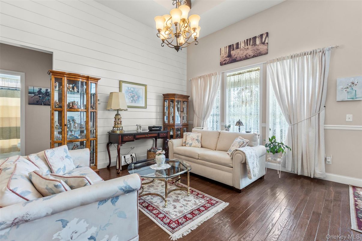 Chandelier, Interior, Living room, Wood Texture Flooring