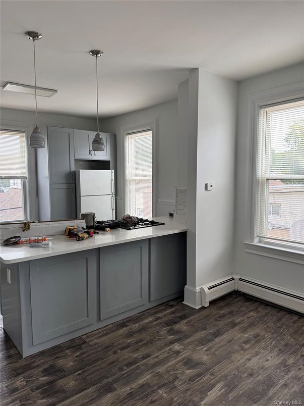 Interior, Kitchen, Pendant Lights, Wood Texture Flooring