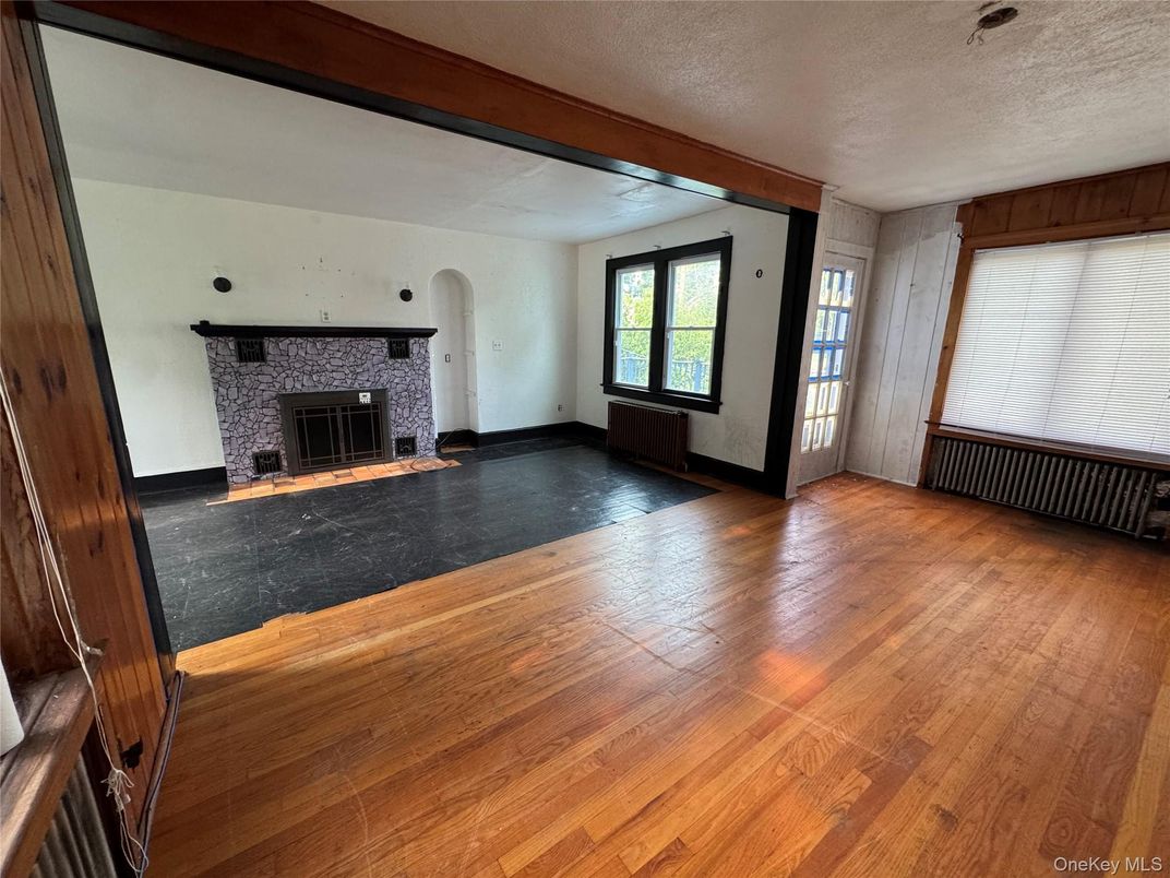 Empty room, Fireplace, Interior, Wood Texture Flooring