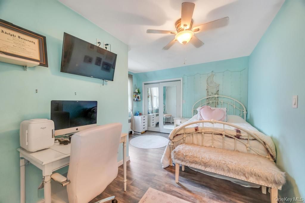 Bedroom, Home Office, Interior, Wood Texture Flooring