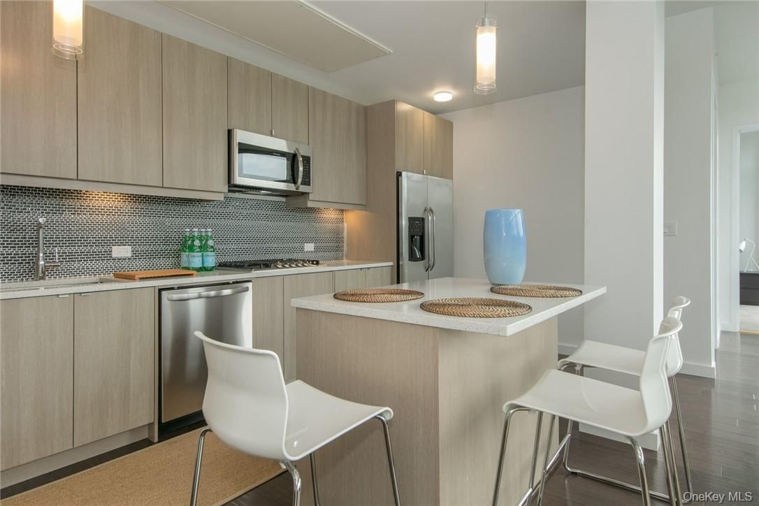 Interior, Kitchen, Pendant Lights, Stainless Steel Appliances