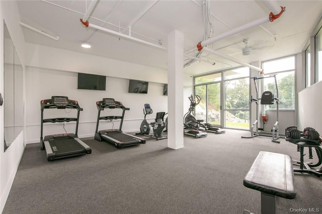 Fitness Equipment, Interior, Recessed Lighting