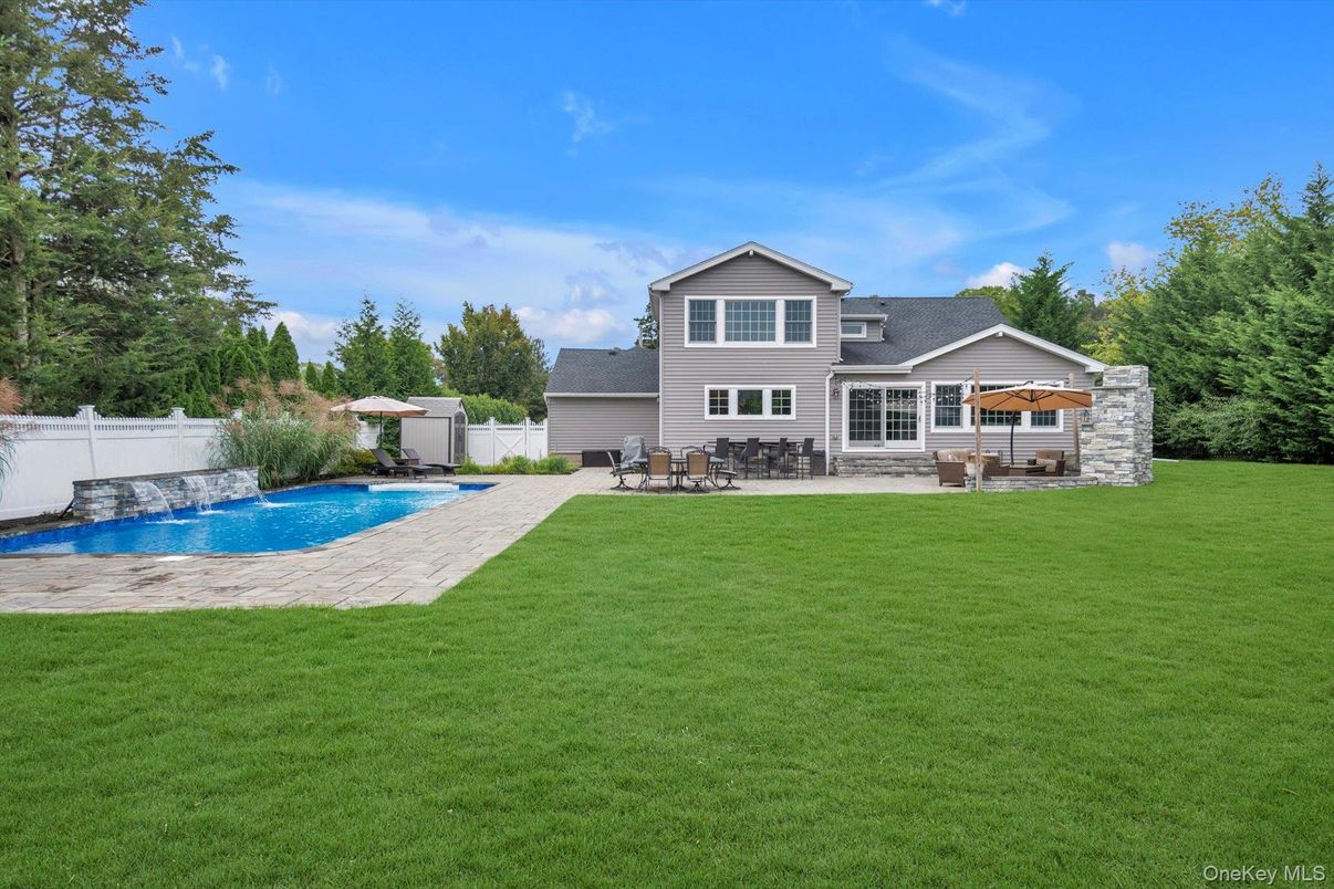 Backyard, Exterior, Pool