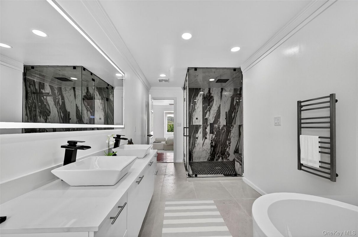 Bathroom, Dual Sink Vanities, Glass Shower, Interior, Recessed Lighting