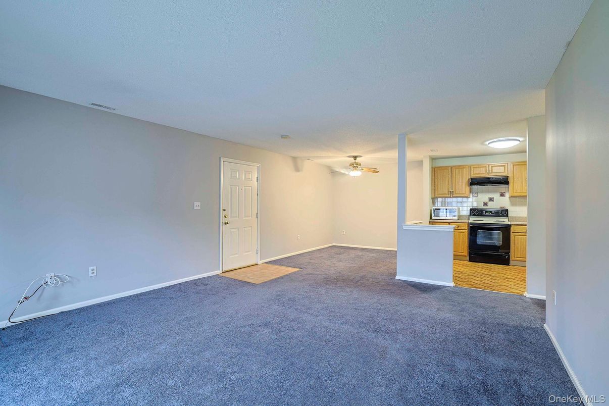 Empty room, Interior, Kitchen