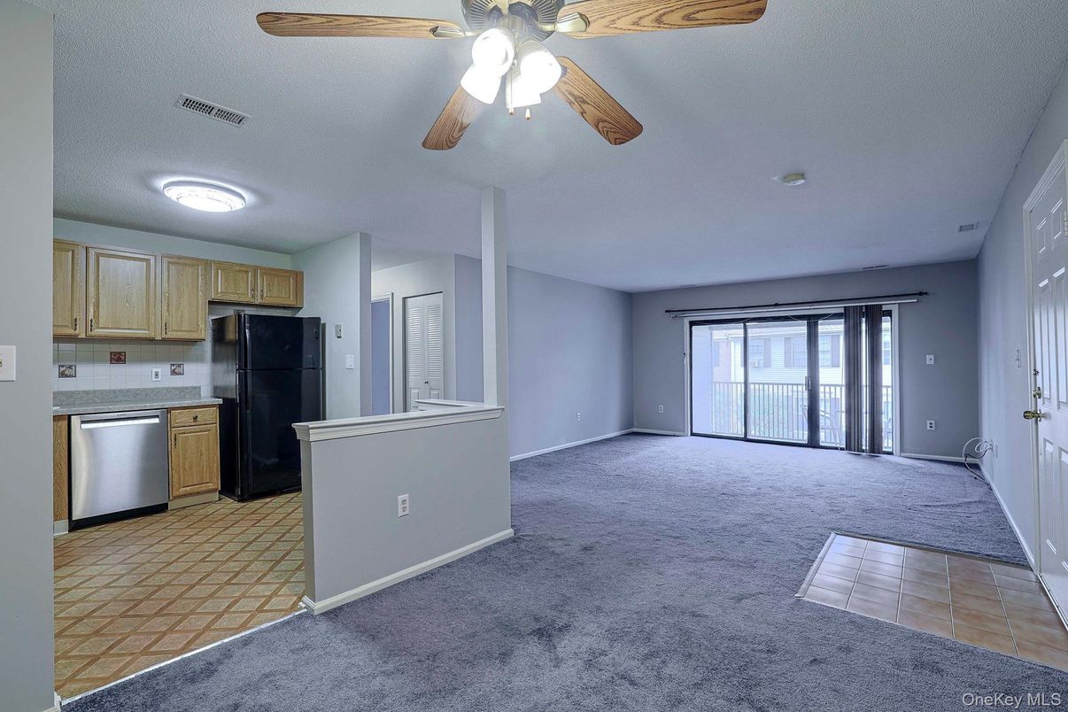 Empty room, Interior, Kitchen