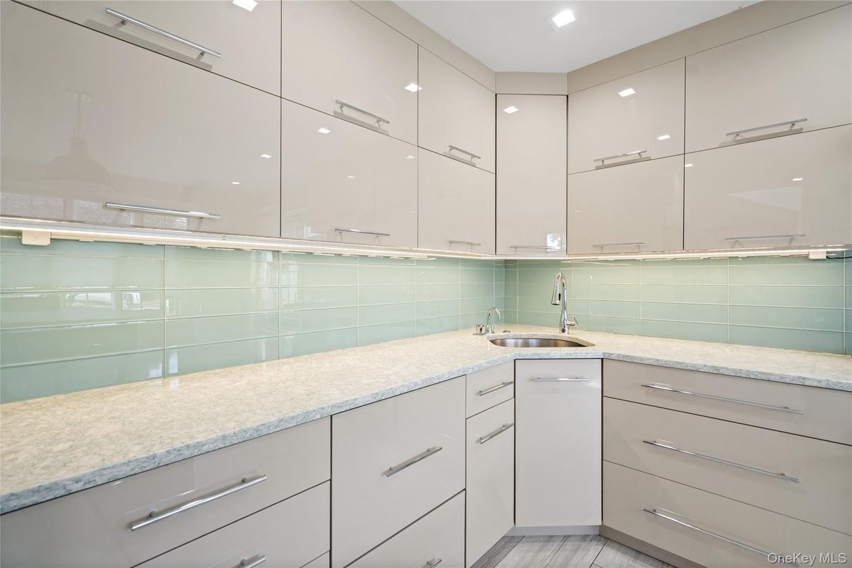 Interior, Kitchen, Recessed Lighting