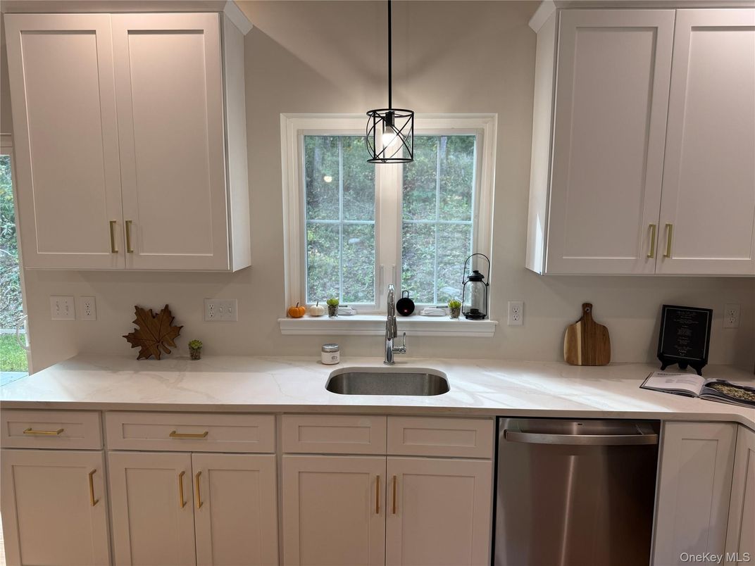 Interior, Kitchen, Pendant Lights