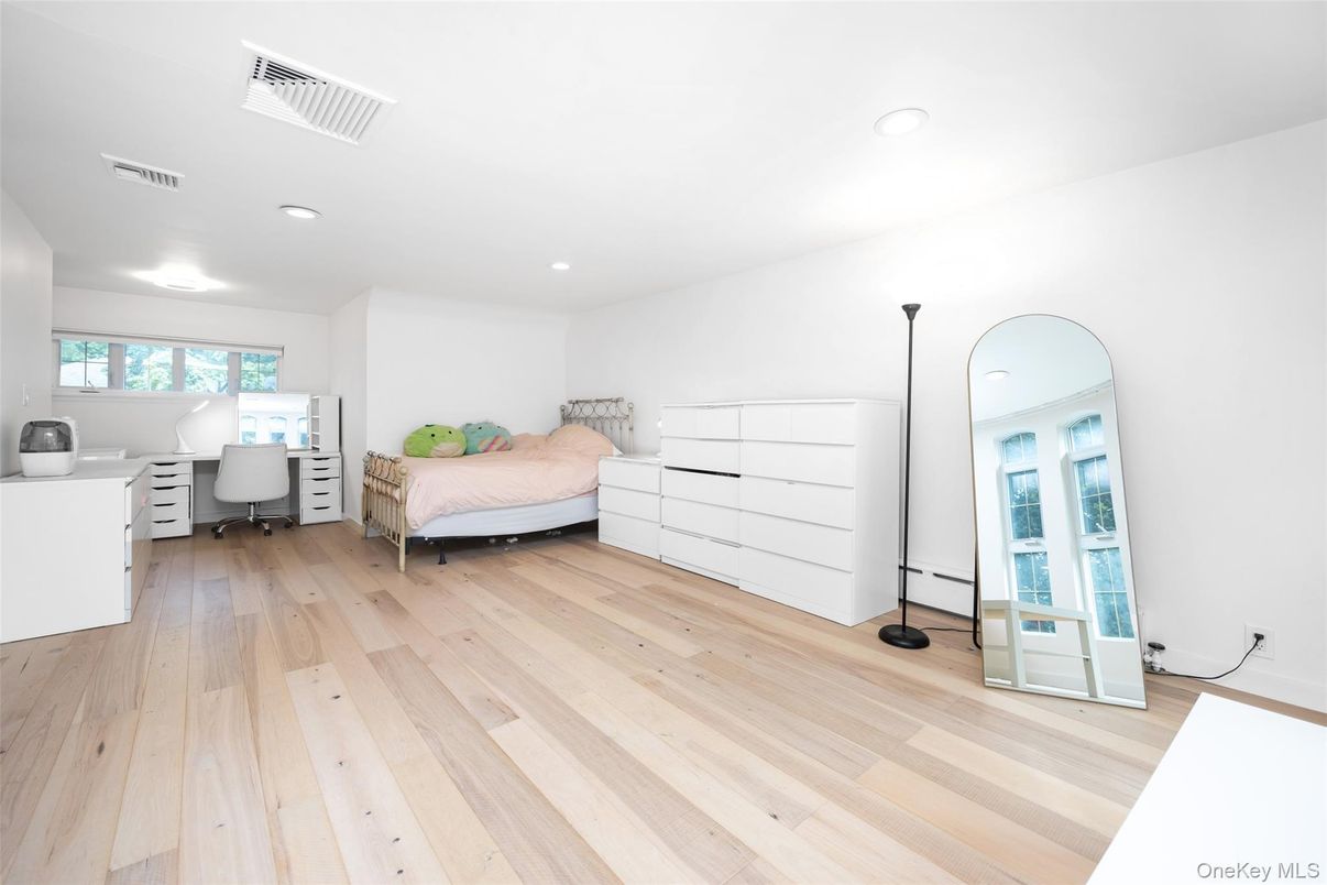 Bedroom, Home Office, Interior, Recessed Lighting, Wood Texture Flooring