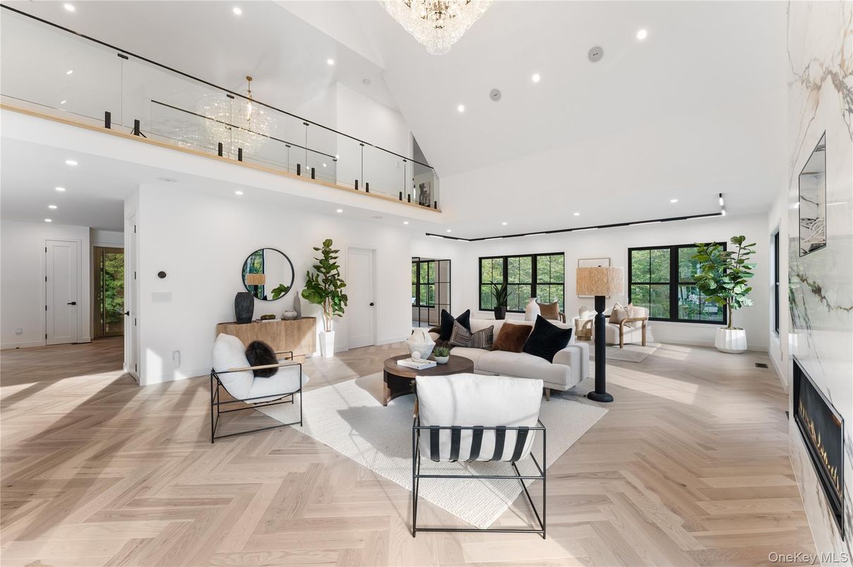 Chandelier, Interior, Living room, Recessed Lighting, Wood Texture Flooring