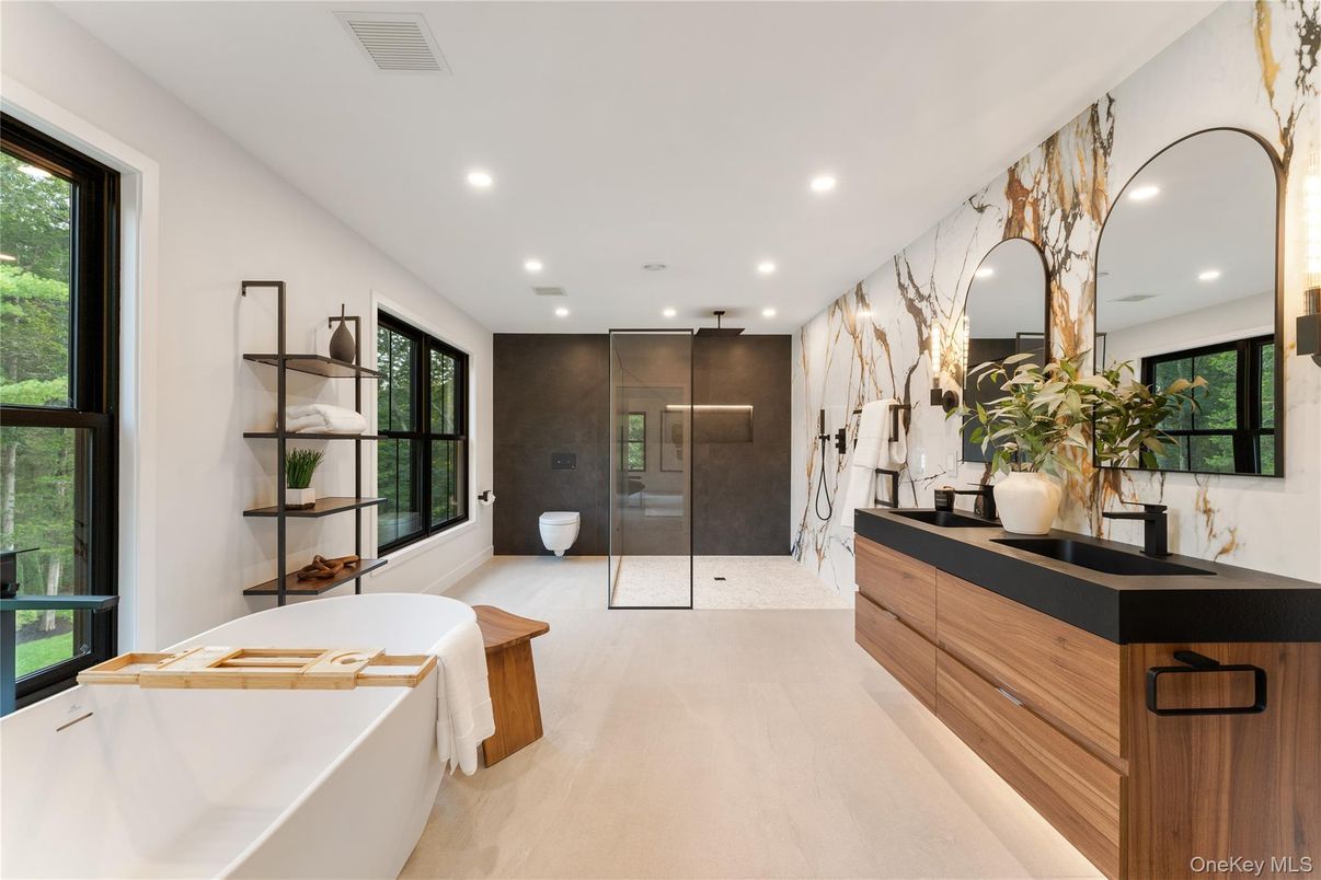 Bathroom, Free Standing Baths, Glass Shower, Interior, Recessed Lighting