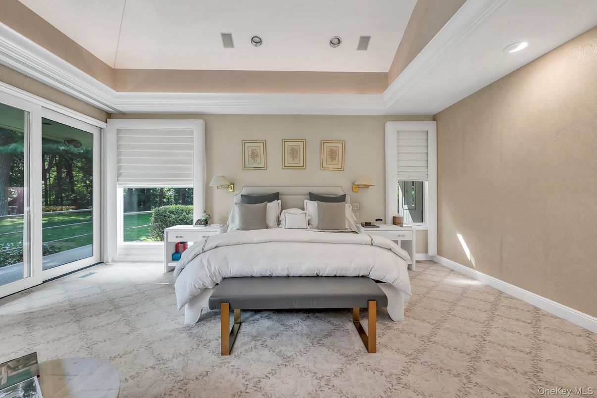 Bedroom, Interior, Recessed Lighting