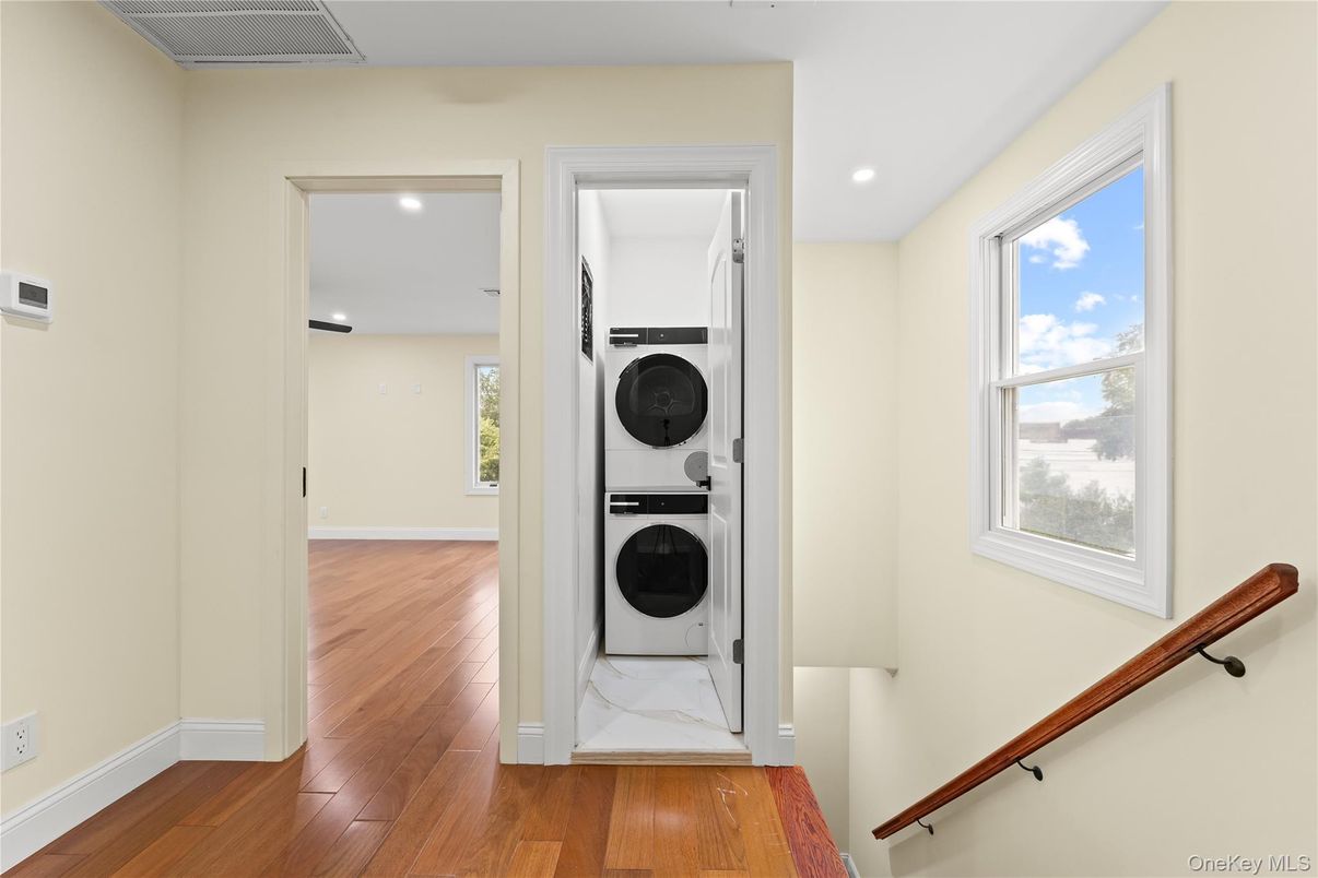Interior, Recessed Lighting, Utility Closets, Washer, Wood Texture Flooring