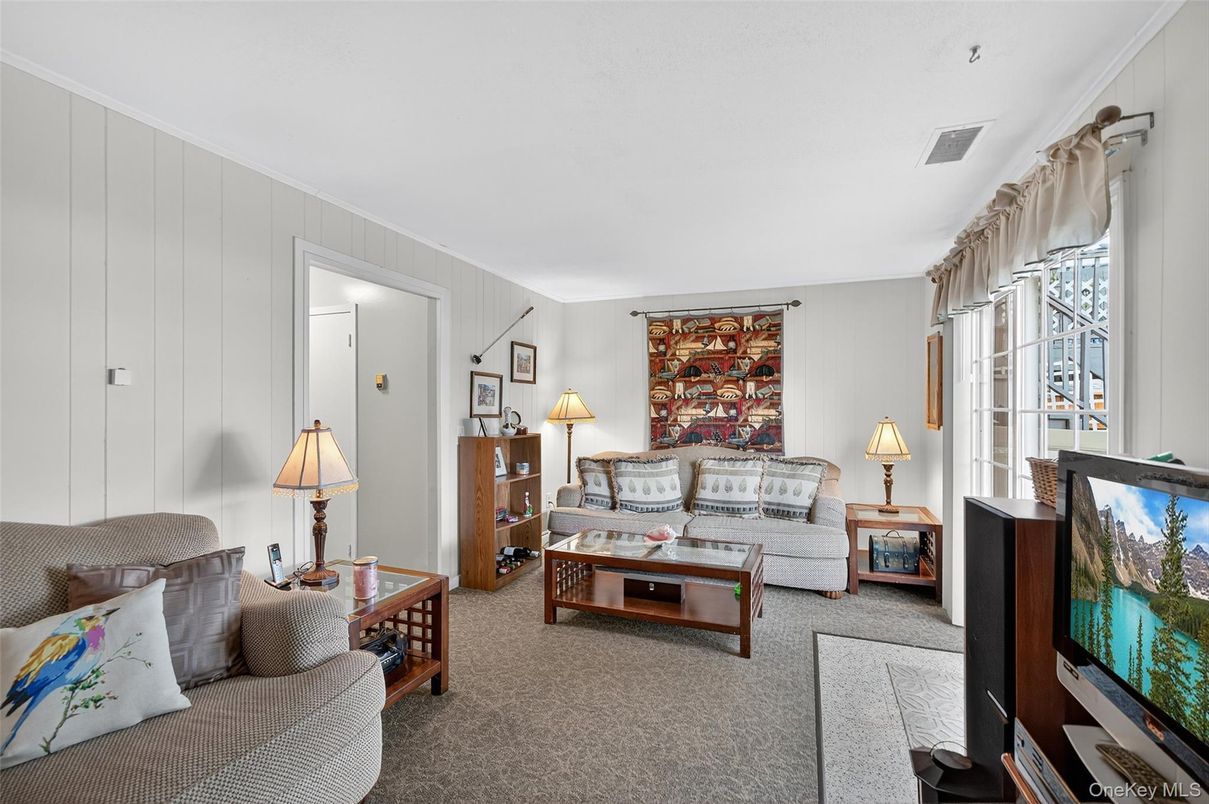 Interior, Living room