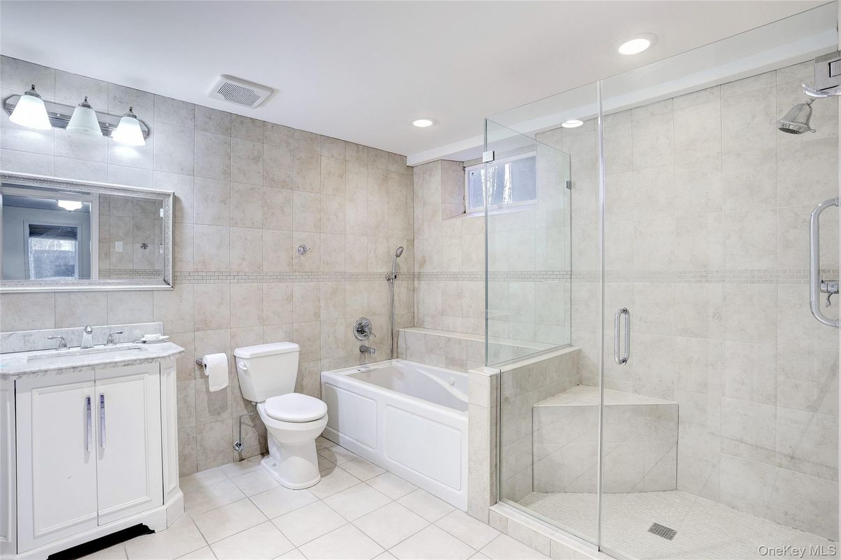 Bathroom, Dual Sink Vanities, Glass Shower, Interior, Recessed Lighting