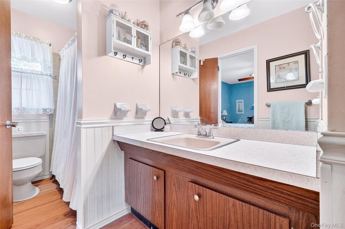 Bathroom, Interior, Wood Texture Flooring