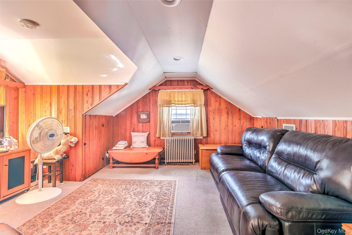Interior, Recessed Lighting, Wooden Walls