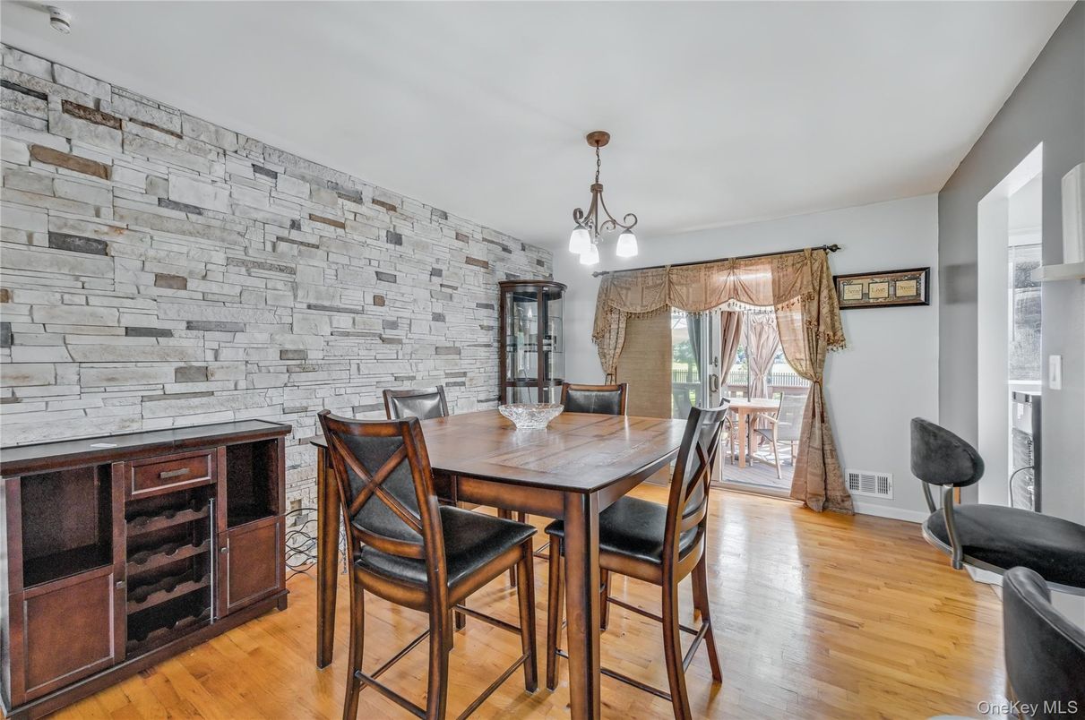 Dining room, Interior, Pendant Lights, Stone Walls, Wood Texture Flooring