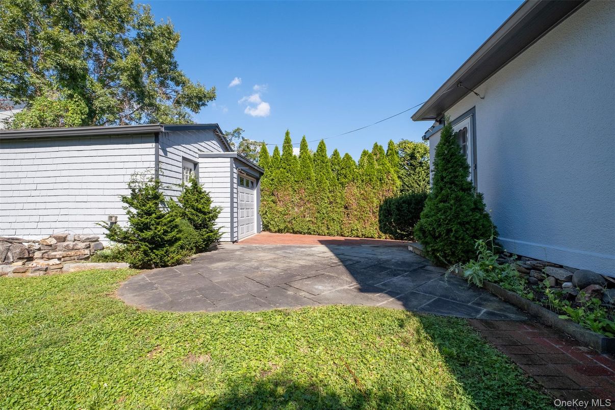 Backyard, Detached Garage, Exterior