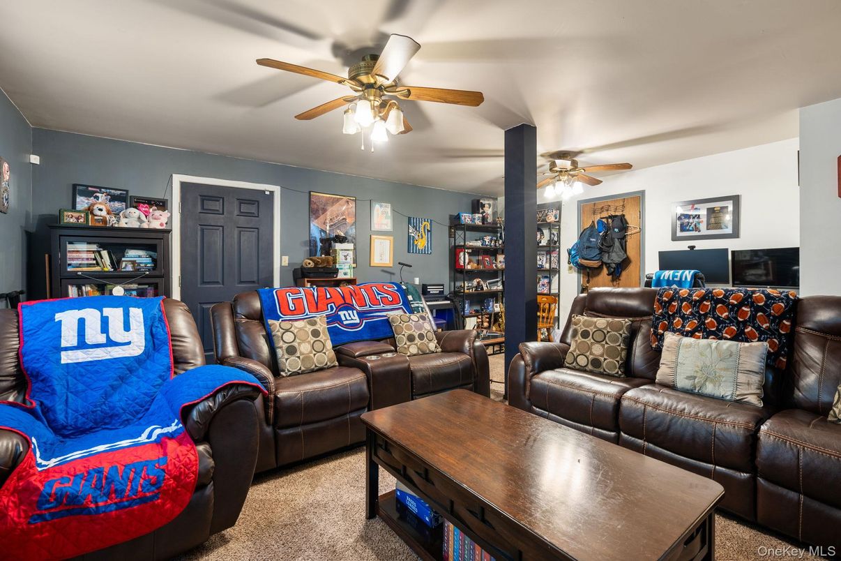 Interior, Living room
