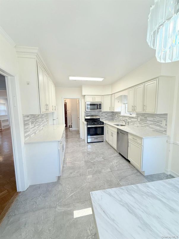 Interior, Kitchen, Stainless Steel Appliances